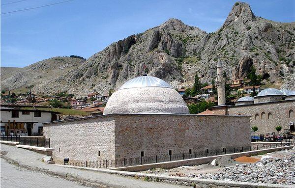 anadolunun ilk medresesi- yağıbasan medresesi